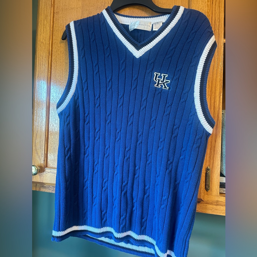 Vintage University Of Kentucky Blue CableKnit VNeck Sweater Vest
